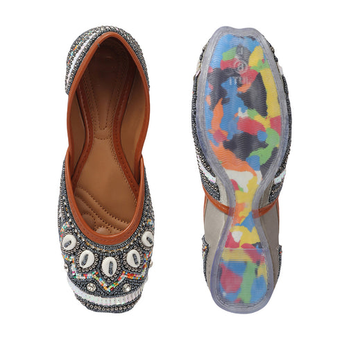 Women's Embellished Slip-On Ethnic Jutis