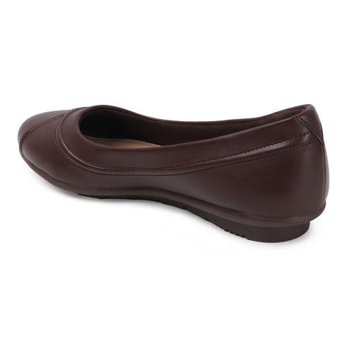 Women's Refined Rounded Toe Flats
