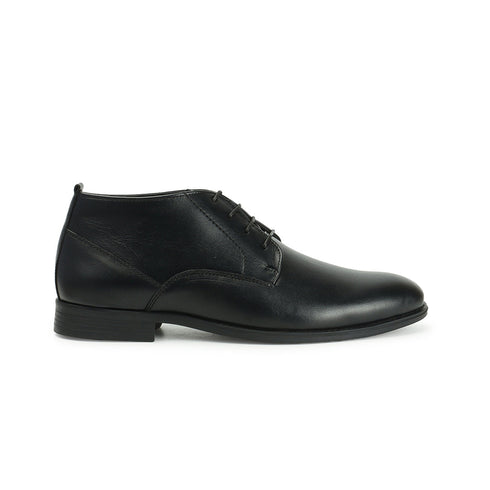 Men's Classic Lace-Up Chukka Boots