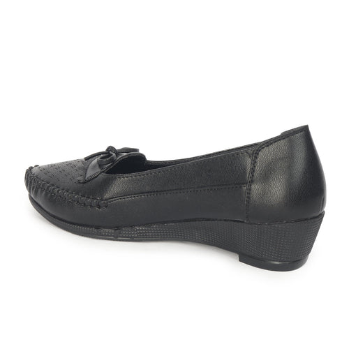Women's Decorative Low Wedge Loafers