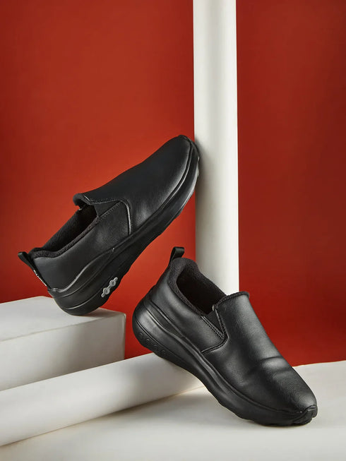 IVORY Black Men's Walking Shoes