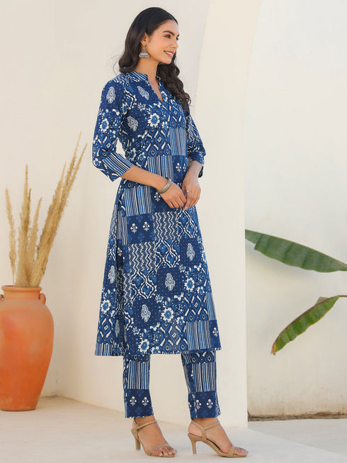 Indigo Pure Cotton Ethnic Motifs Printed Straight Kurta Pant Set