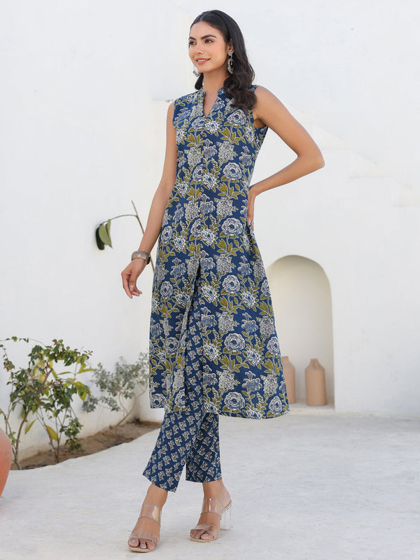 Janasya Women's Dark Blue Pure Cotton Floral Printed A-line Kurta Pant Set
