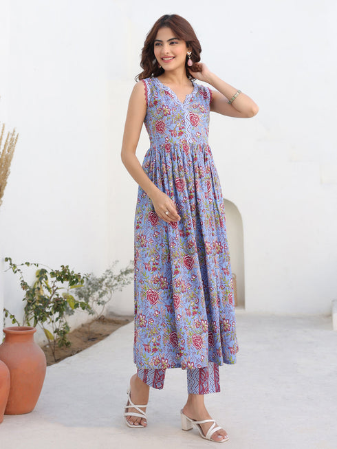 Janasya Women's Blue Pure Cotton Floral Printed A-line Kurta Pant Set