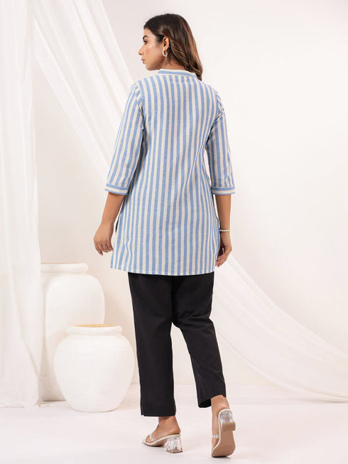 Janasya Women's White Cotton Striped Straight Short Kurti