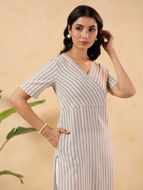 Janasya Women's Off White Cotton Striped Straight Kurta