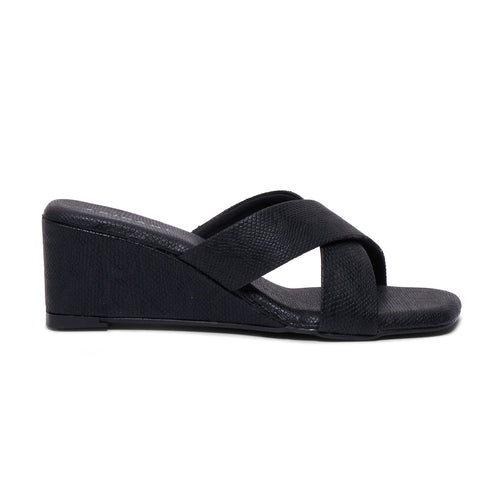 Joan Criss-Cross Textured Wedges