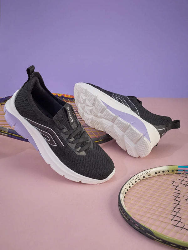LENON Black Women's Walking Shoes