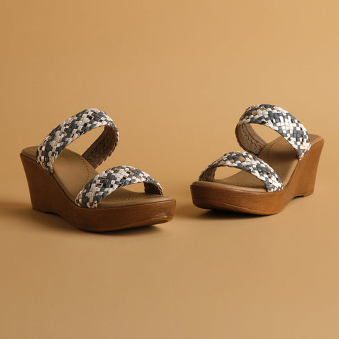 Lecy Woven Wedges
