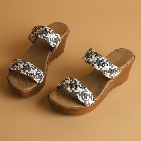 Lecy Woven Wedges
