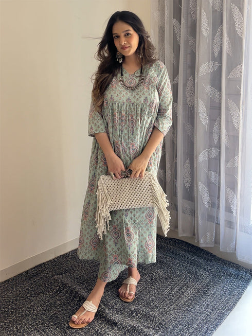Light Green Pure Cotton Floral Printed A-line Maternity Kurta Pant Set