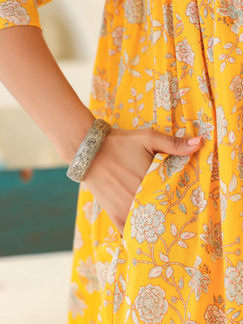 Yellow Pure Cotton Floral Printed Empire Maternity Kurta