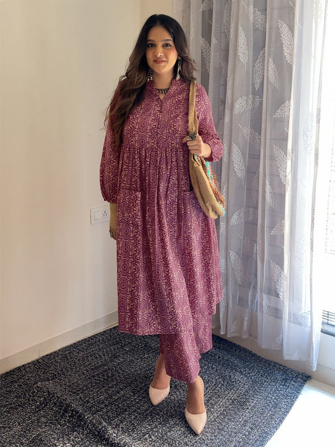 Magenta Pure Cotton Ethnic Motifs A-line Maternity Kurta Set