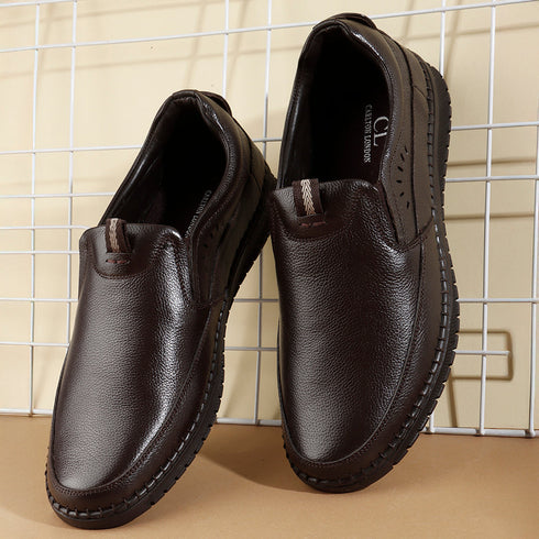 Men's Comfort Casual Slip-On Shoe with Leather Textured Elastic Detail