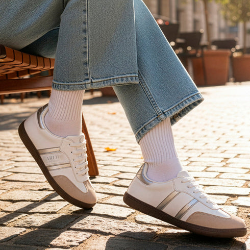 Women's Retro Stripe Canvas Lace-Up Lifestyle Sneaker