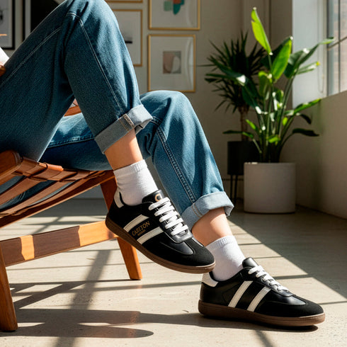Women's Retro Stripe Canvas Lace-Up Lifestyle Sneaker