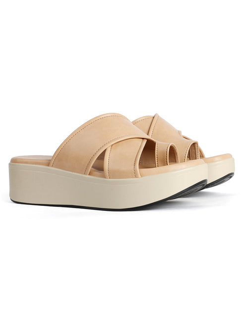 Women's Toe-Ring Crisscross Wedge Sandals