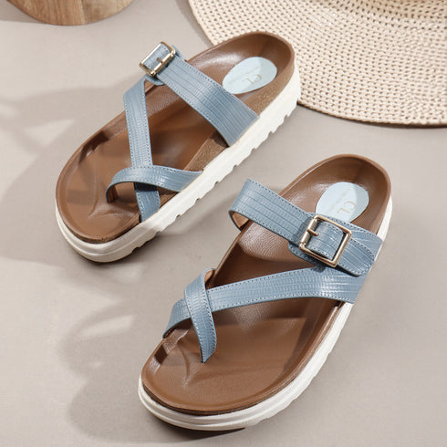 Women'sCriss-Cross Block Heel Sandals with Bold Silver Studs
