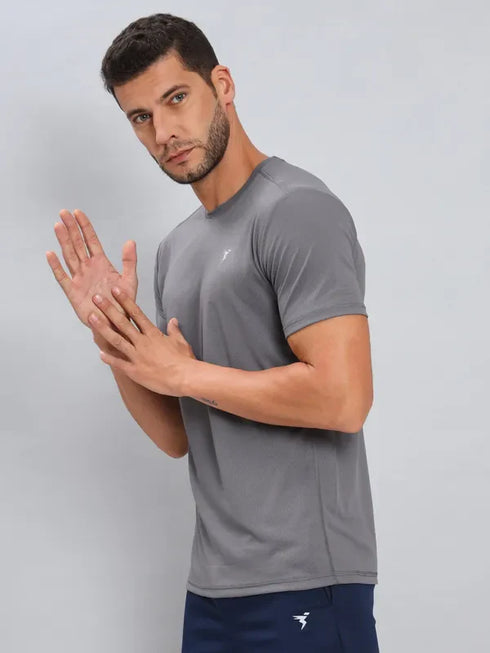 Men Solid Slim Fit Crew Neck T-shirt with TECHNO COOL+