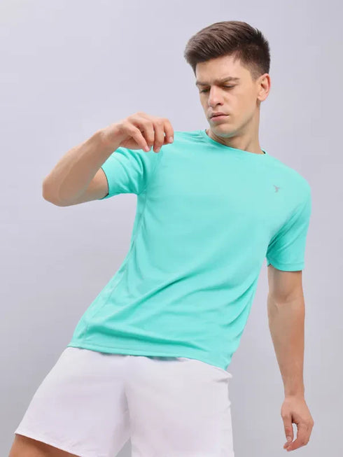 Men Solid Slim Fit Crew Neck T-shirt with TECHNO COOL+