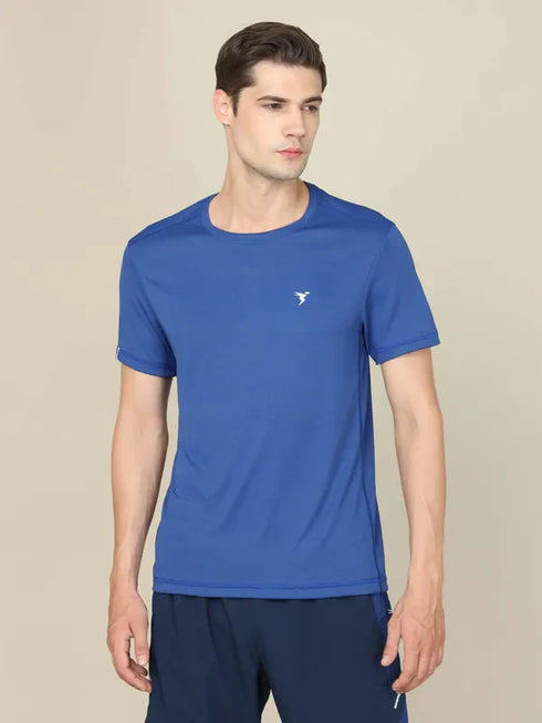 Men Solid Slim Fit Crew Neck T-shirt with TECHNO COOL+