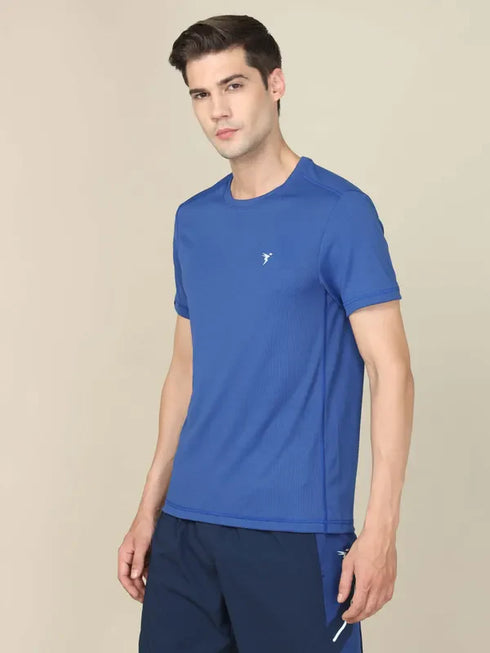 Men Solid Slim Fit Crew Neck T-shirt with TECHNO COOL+
