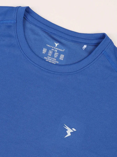 Men Solid Slim Fit Crew Neck T-shirt with TECHNO COOL+