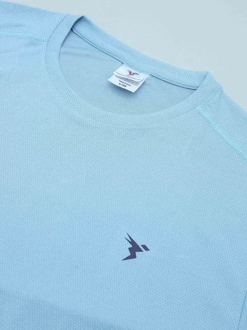 Men Solid Slim Fit Crew Neck T-shirt with TECHNO COOL+