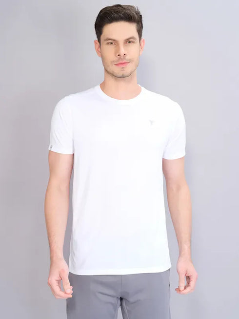 Men Solid Slim Fit Crew Neck T-shirt with TECHNO COOL+