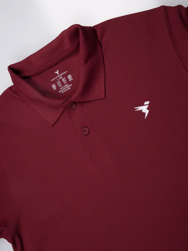 Men Solid Slim Fit Polo T-shirt with MATPIQ
