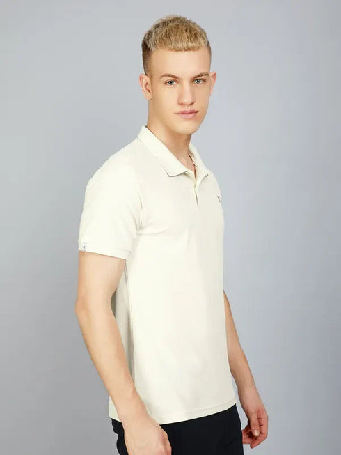 Men Solid Slim Fit Polo T-shirt with MATPIQ