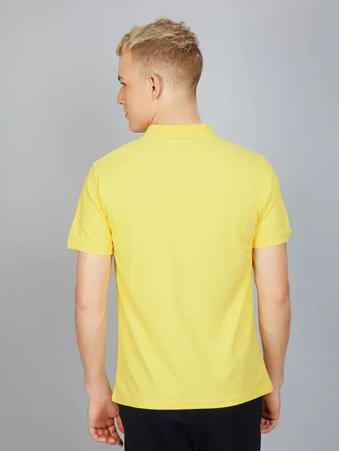 Men Solid Slim Fit Polo T-shirt with MATPIQ