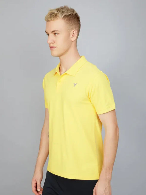 Men Solid Slim Fit Polo T-shirt with MATPIQ
