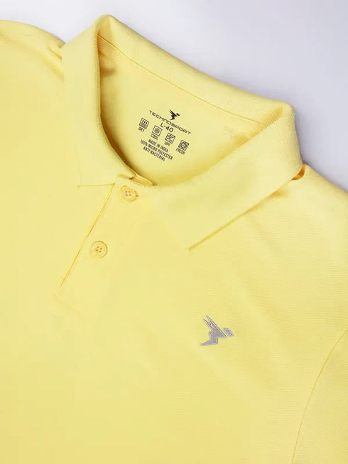 Men Solid Slim Fit Polo T-shirt with MATPIQ