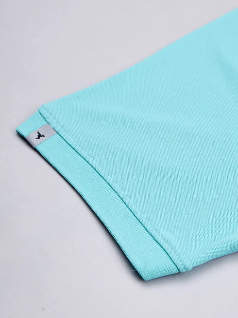 Men Solid Slim Fit Polo T-shirt with MATPIQ