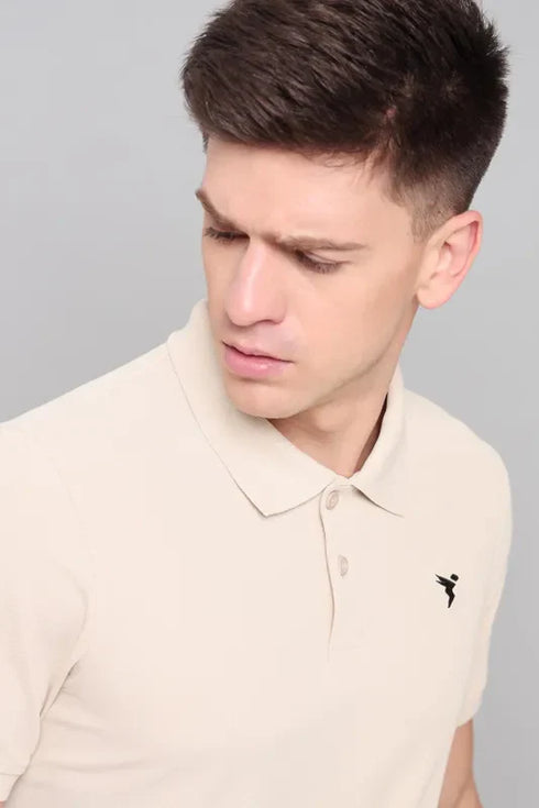 Men Solid Slim Fit Polo T-shirt with MATPIQ