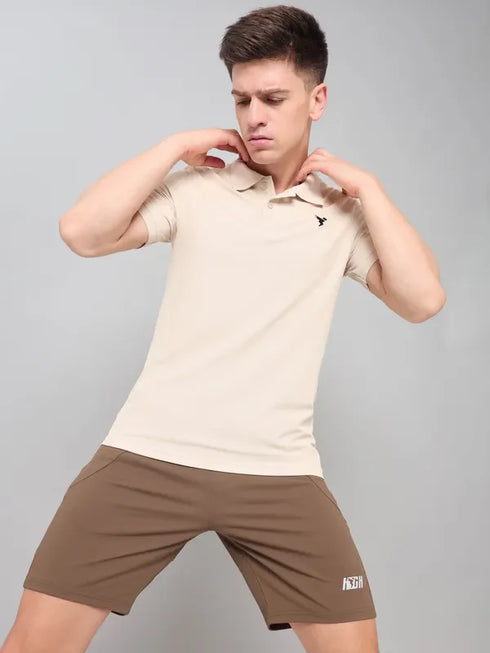 Men Solid Slim Fit Polo T-shirt with MATPIQ