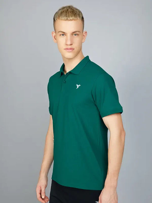 Men Solid Slim Fit Polo T-shirt with MATPIQ
