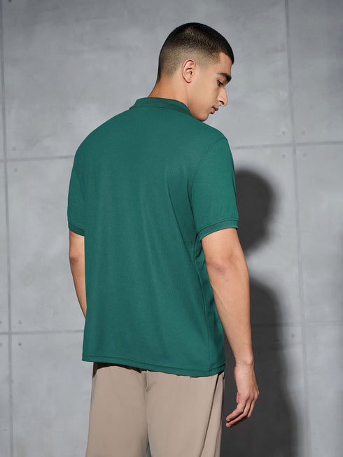 Men Solid Slim Fit Polo T-shirt with MATPIQ