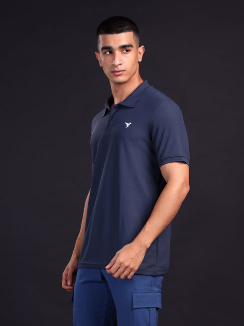 Men Solid Slim Fit Polo T-shirt with MATPIQ