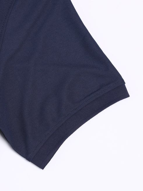 Men Solid Slim Fit Polo T-shirt with MATPIQ