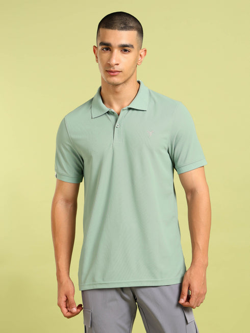 Men Solid Slim Fit Polo T-shirt with MATPIQ