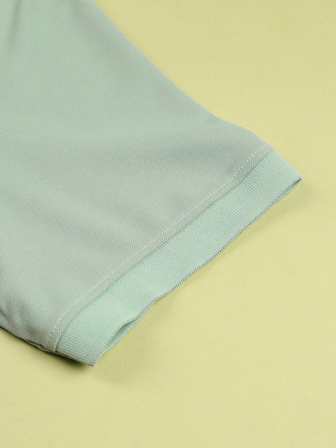 Men Solid Slim Fit Polo T-shirt with MATPIQ