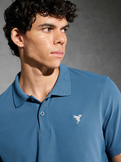 Men Solid Slim Fit Polo T-shirt with MATPIQ