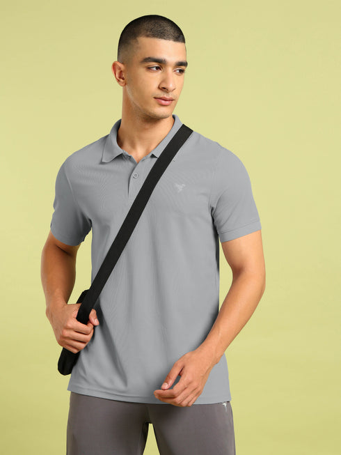 Men Solid Slim Fit Polo T-shirt with MATPIQ