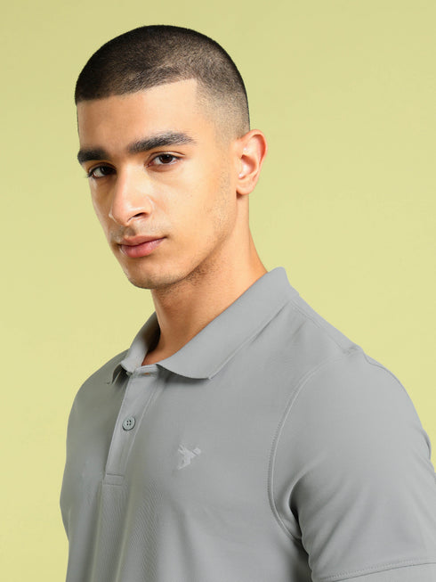 Men Solid Slim Fit Polo T-shirt with MATPIQ