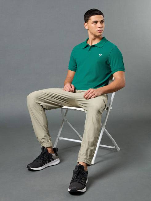 Men Solid Slim Fit Polo T-shirt with MATPIQ