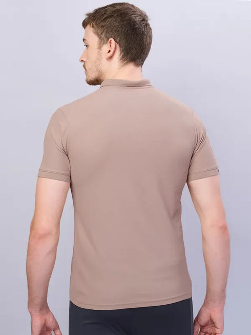 Men Solid Slim Fit Polo T-shirt with MATPIQ