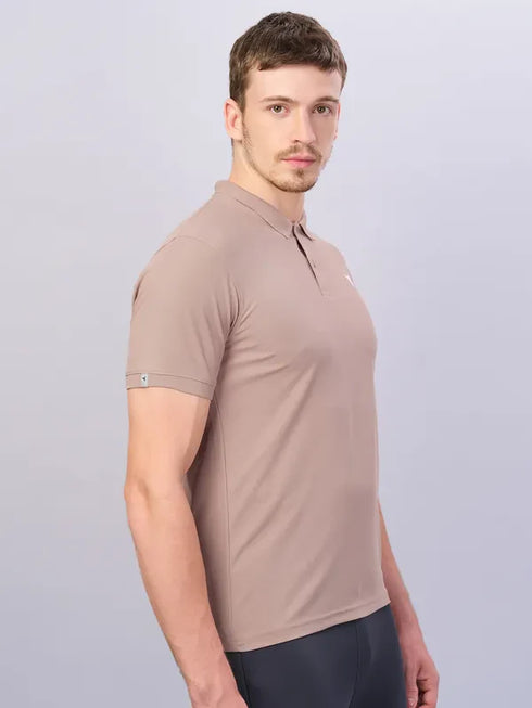 Men Solid Slim Fit Polo T-shirt with MATPIQ