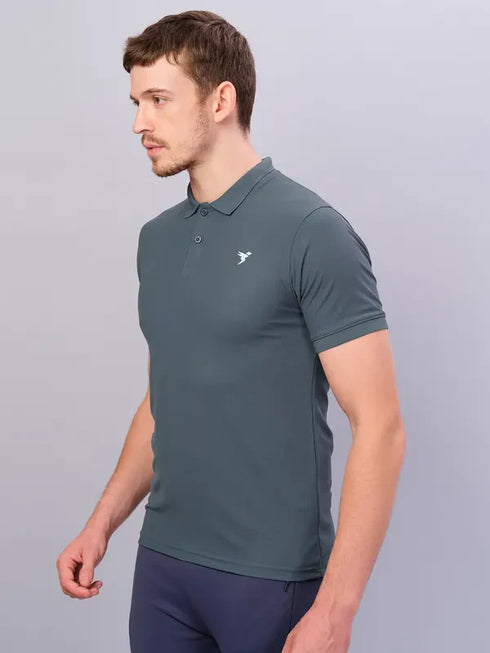 Men Solid Slim Fit Polo T-shirt with MATPIQ